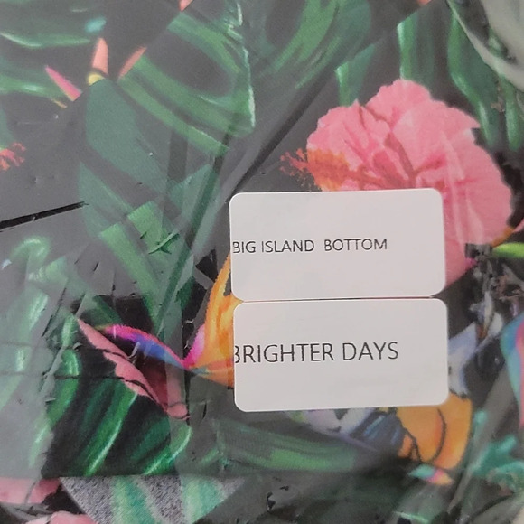 NWT Fused Hawaii Big Island Bottom - Picture 3 of 3